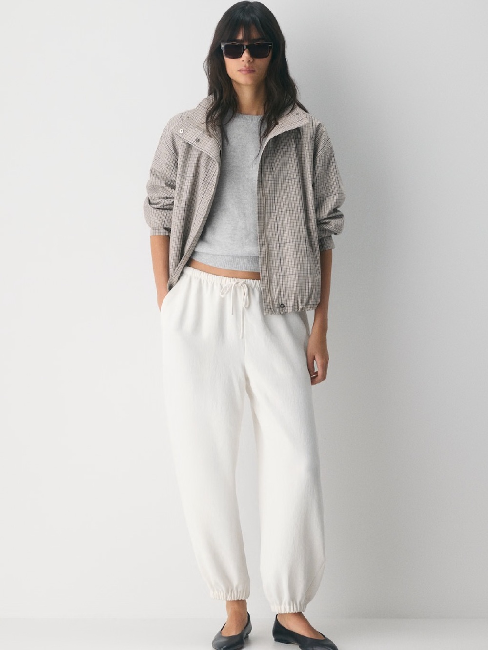 Babaton Aritzia Radius Crepette Balloon Pants Winter White Medium